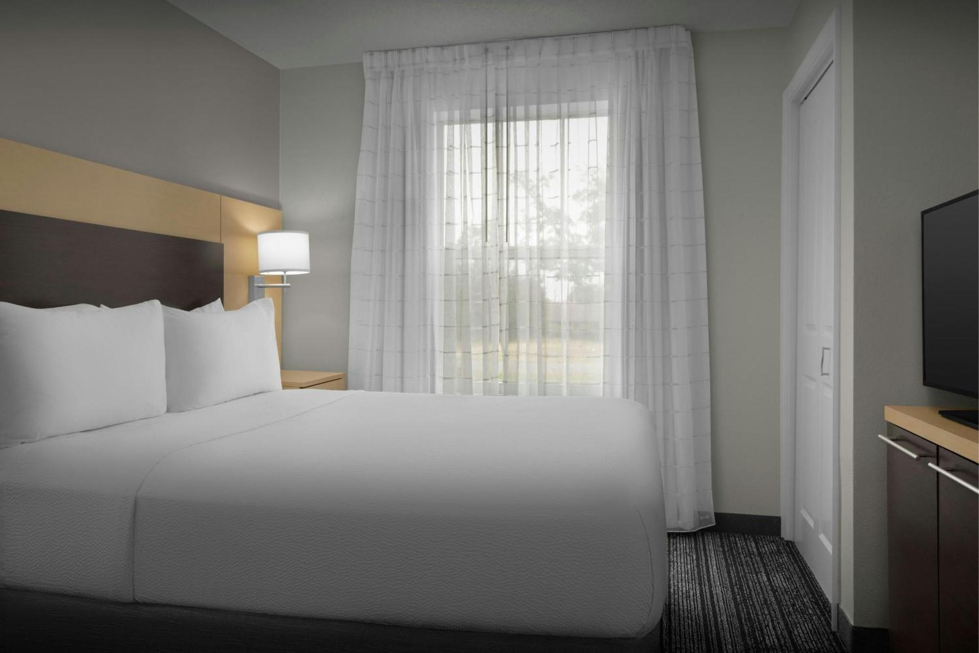 Towneplace Pensacola Hotel